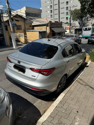 FIAT CRONOS 1.8 E.TORQ FLEX PRECISION AT6
